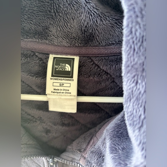 The North Face Caroluna quilted fleece jacket purple long coat zip up size small - Picture 5 of 7